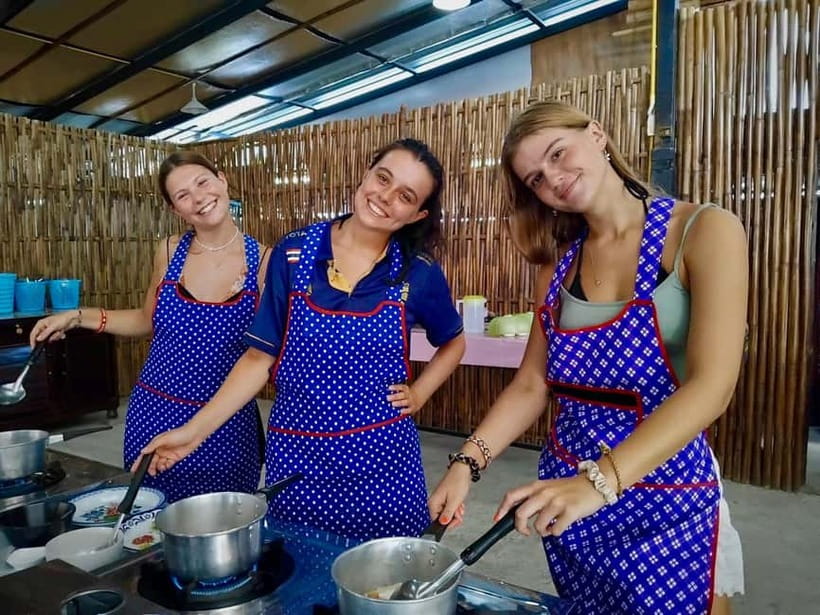 Ao Nang: Hands-on Learn to Cook 3 Popular Thai's street food - Practical tips: timing, rides, and what to bring