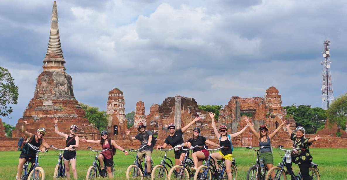 Ayutthaya City and Historical Park Bike Tour - Pasak River ferry crossing and the smooth ride back