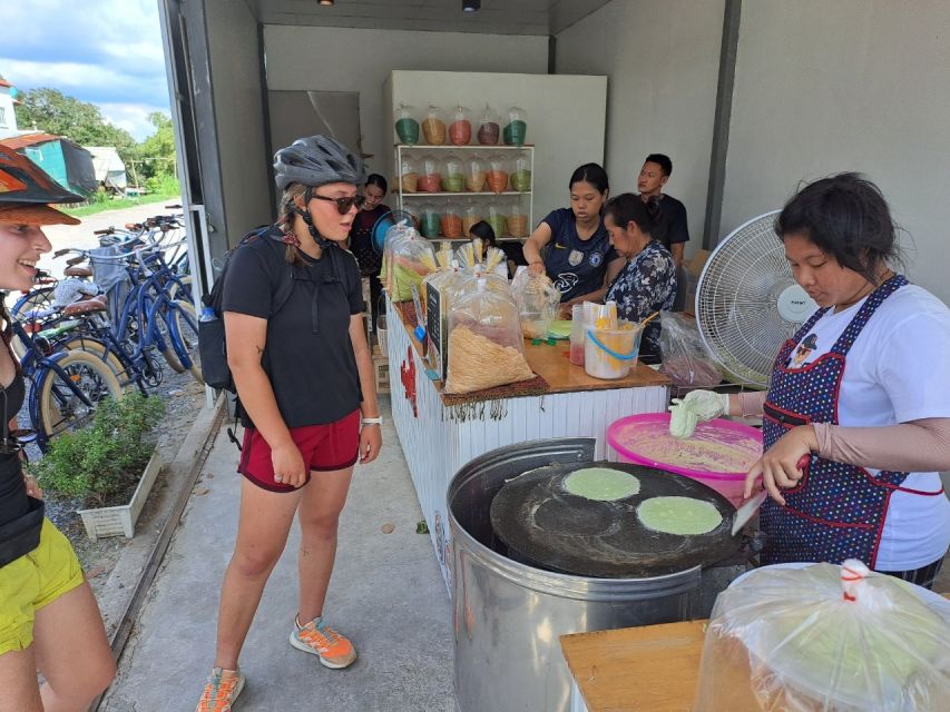 Ayutthaya City and Historical Park Bike Tour - Through local neighborhoods and the roti sai mai street treat