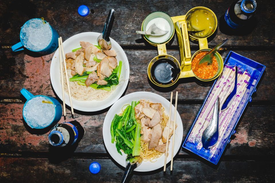 Bangkok: Backstreets Food Tour with 15+ Tastings - Practical tips: shoes, umbrella, and how not to miss the best bites