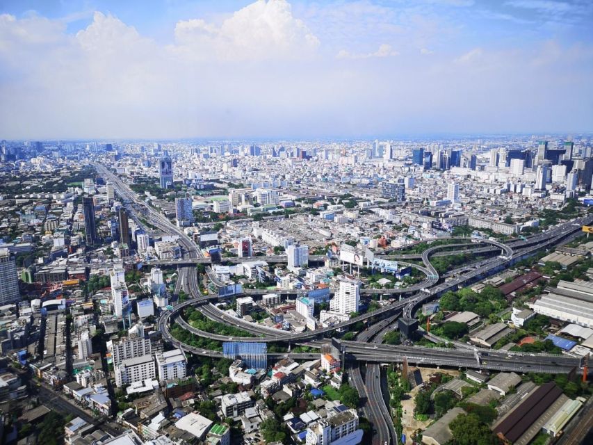 Bangkok: Baiyoke Observation Deck Ticket with Buffet Meal - Bangkok from a revolving point: what this ticket really delivers