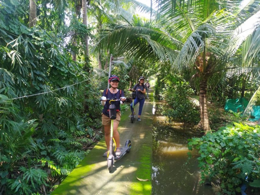 Bangkok: Bang Kachao E-Scooter Jungle Tour - Bang Namphueng Floating Market Lunch by the River