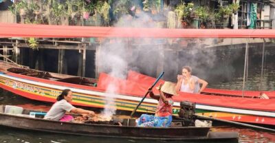 Bangkok: Canals Small Group Tour by Longtail Boat - The longtail boat ride: how it works and what to look for
