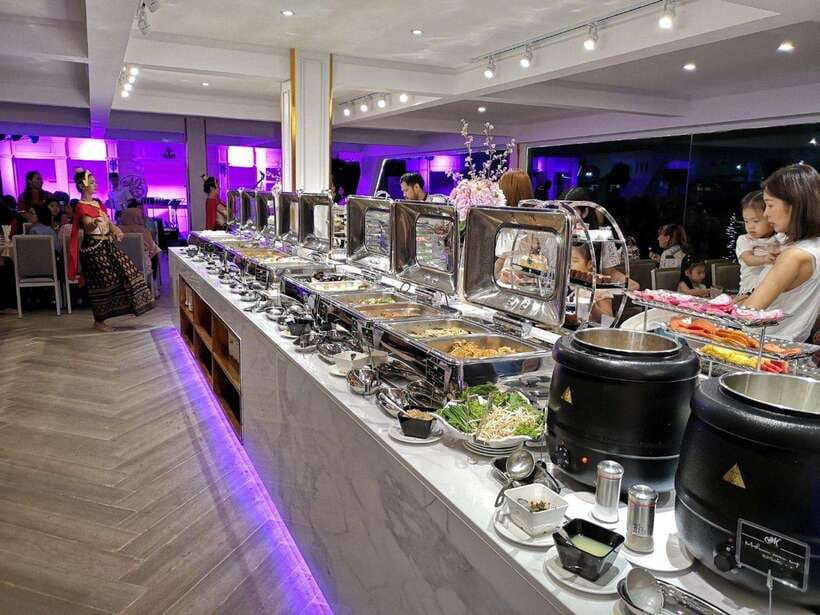 Bangkok: Chao Phraya River Meridian Cruise with Buffet - Key things I’d circle on your Bangkok night