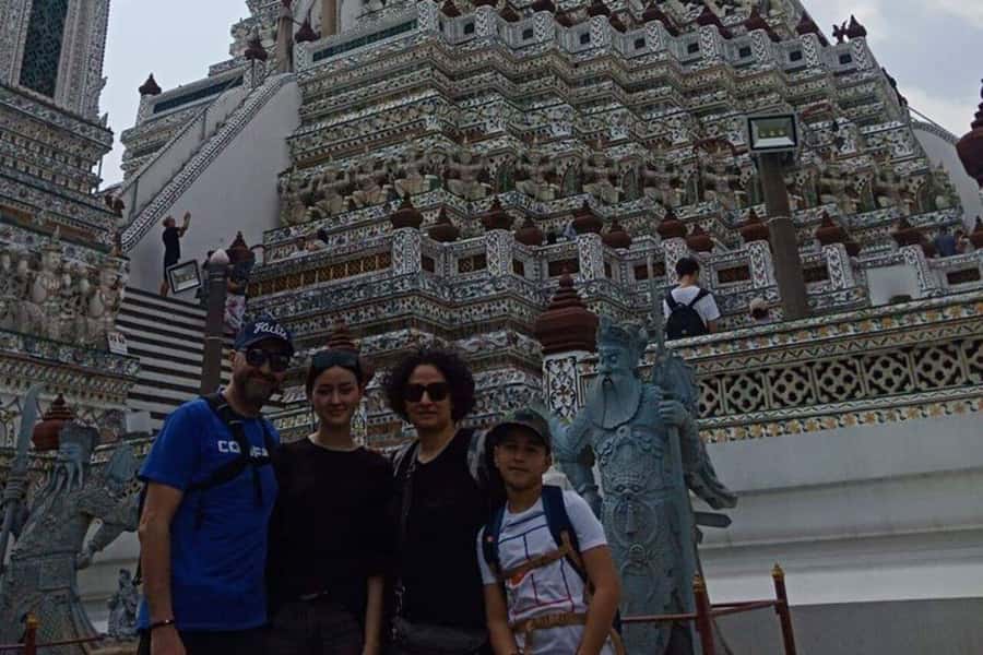 Bangkok: City Highlights and Landmarks Private Walking Tour - How the private walking tour actually feels (pickup and choosing your time)