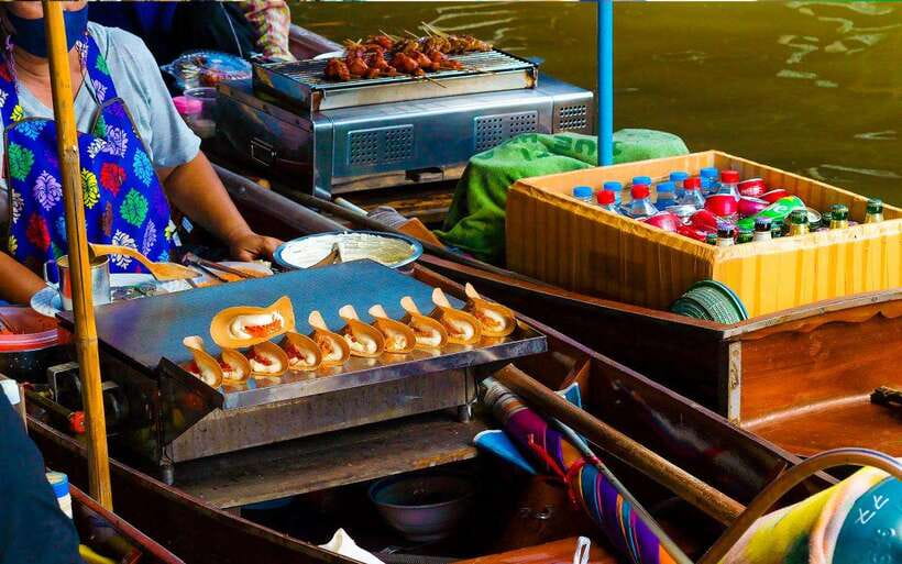 Bangkok: Damnoen Saduak and Train Market with Boat Ride - Leaving Bangkok for Damnoen Saduak: the day starts early