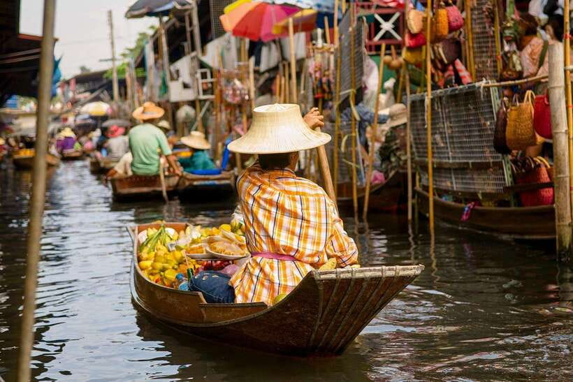 Bangkok: Damnoen Saduak Market and Maeklong Railway Market - Why Maeklong and Damnoen Saduak fit together so well