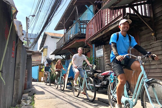 Bangkok Experiences Bike Tours-Backstreets and Hidden Gems - Riding through khlongs and narrow lanes: difficulty level in plain terms