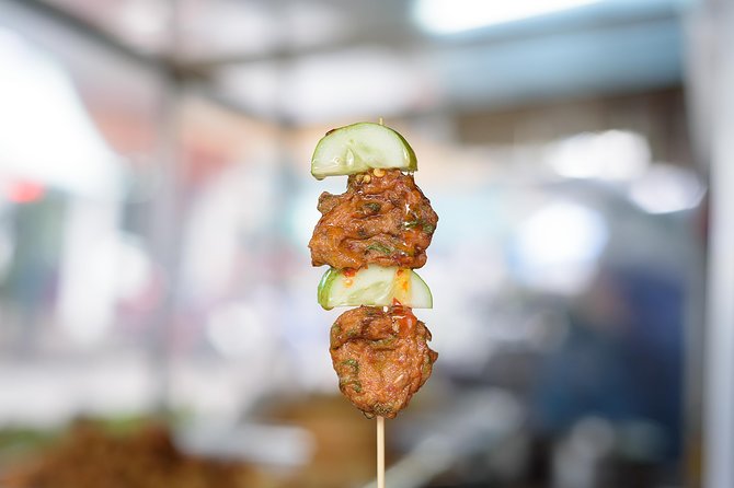 Bangkok Food Tour of Bang Rak with Local Guide - Walking comfort: heat, pace, and what to wear