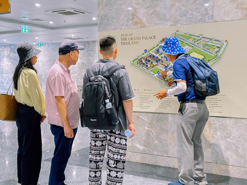Bangkok: Grand Palace and Emerald Buddha Half-Day Tour - Grand Palace in Two Hours: what you actually get