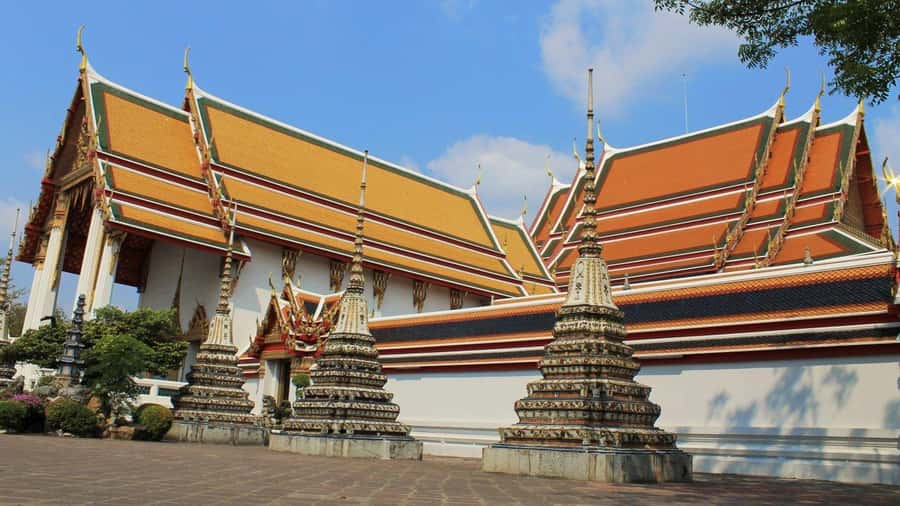 Bangkok: Grand Palace & Wat Pho Half-Day Private Tour - Price and entry fees: when the deal really makes sense