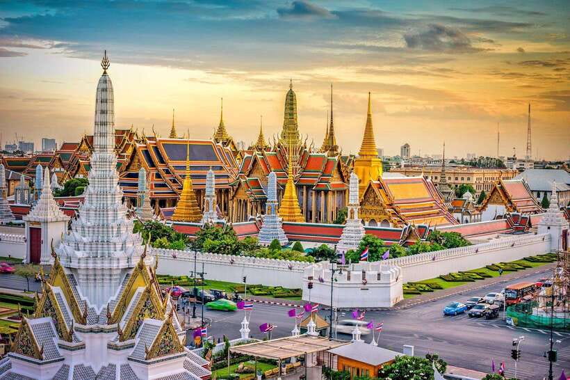 Bangkok: Grand Palace, Wat Pho, Wat Arun and Wat Sa Ket Tour - Why this Bangkok temple route works in one full day