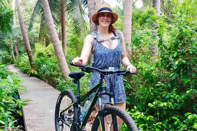 Bangkok Jungle Bike Tour - Hotel-pickup & Lunch - Sri Nakhon Khuean Khan Park, Botanical Gardens, and Bangkok Tree House