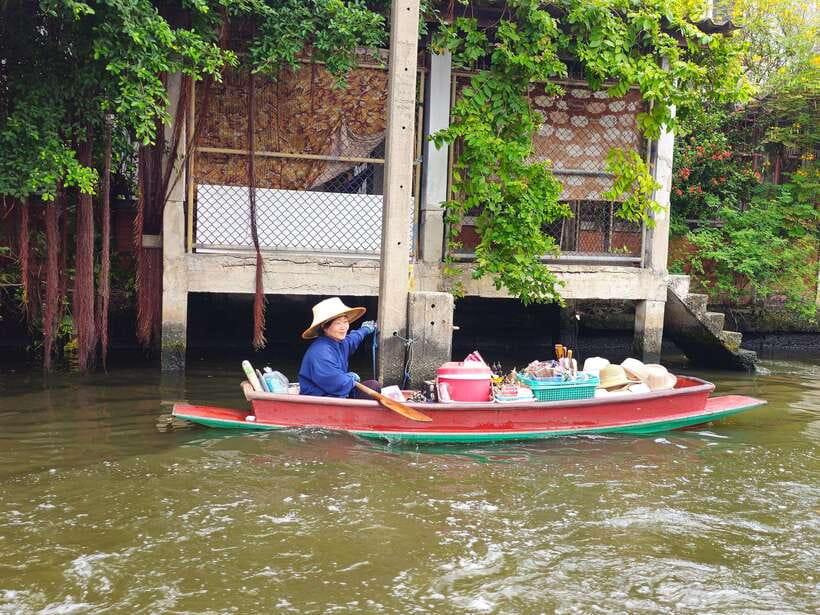 Bangkok Long Boat Canal a Big Buddha & Culture Markets Tour - Timing reality: watergate waits and why you need 3–5 extra hours