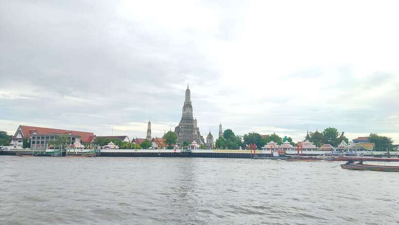 Bangkok: Longtail Boat Canal Tour to Wat Arun - Wat Arun Temple of Dawn: What 40 Minutes Covers