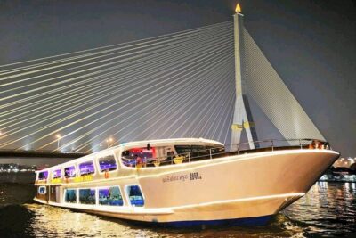 Bangkok Meridian Dinner Cruise from ICONSIAM - Price and what you actually get for $37.04