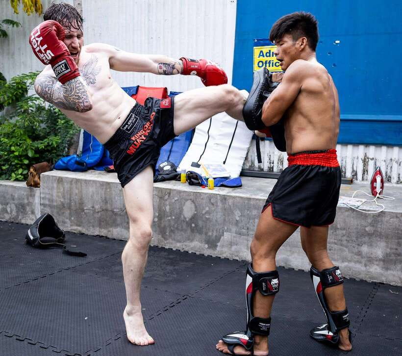 Bangkok: Muay Thai Boxing Introduction Class for Beginners - Clinch and partner work: how practice feels for beginners