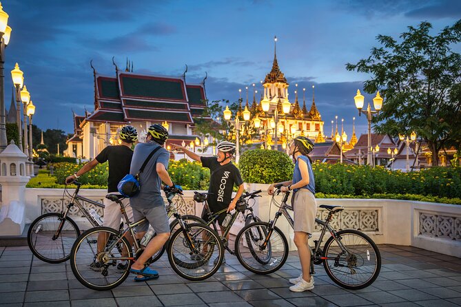 Bangkok: Night Bike Tour with Temples & Flower Market Visit - Grand Palace area, Sanam Luang, and the Giant Swing’s cultural weight