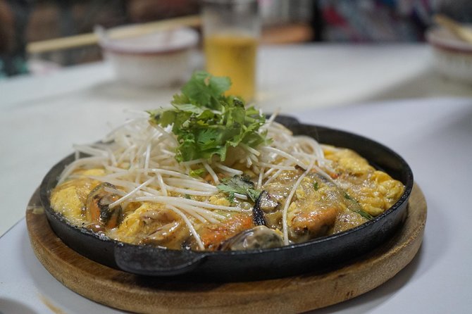 Bangkok Night Michelin Foodie Tour in Chinatown with 15+ tastings - Diet, allergies, and seafood: the honest limits you should plan for