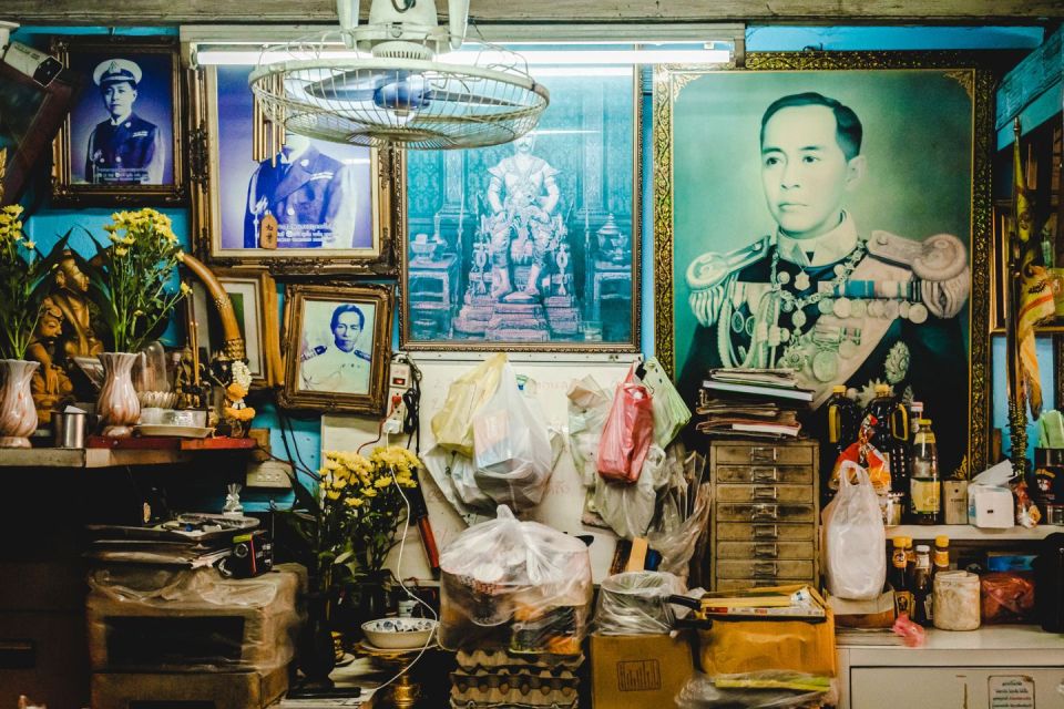 Bangkok: Old Siam Food Tour with 15+ Tastings - What the Guide Actually Adds: Stories, Ordering Clues, and Local Logic