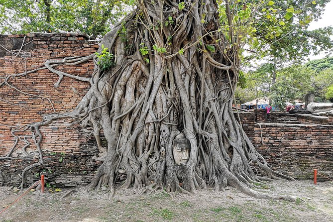 Bangkok: Private Ayutthaya and Bang Pa-In Summer Palace Tour - Wat Lokayasutharam: the reclining Buddha stop you should not skip