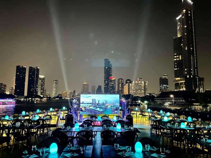 Bangkok: Royal Princess River Dinner Cruise with Live Music - Who should book this cruise (and who should skip it)