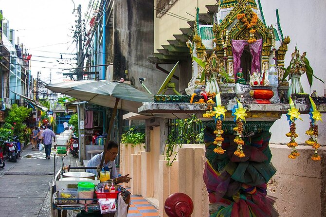 Bangkok Temples Tour - Wat Trai Mit and the 5,500-kilogram Golden Buddha