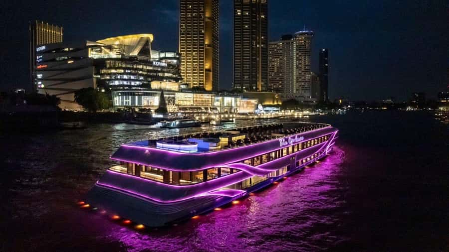 Bangkok: The Opulence Buffet Dinner Cruise with Live Band - The buffet dinner and dessert: what $55 buys you in real-life comfort