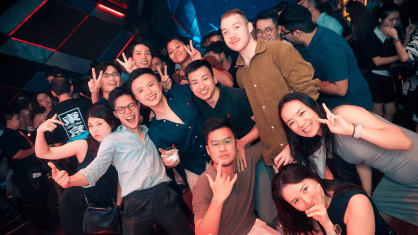 Bangkok: The Speakeasy, Rooftop & Iconic Venues Pub Crawl - Stop-by-Stop: What Each Venue Adds to the Night