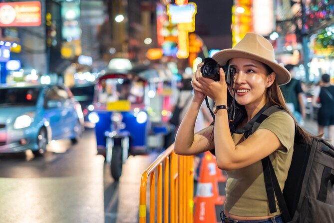 Bangkok Tuk-Tuk Tour by Night with Chinatown Street Food Meal - Bangkok by Night: Boats, Tuk-Tuks, and Lit Temples