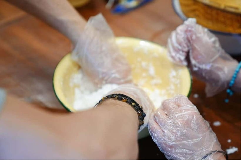 Bangkok: White Lotus Thai Cooking Class with Market Tour - Price check: is $35 good value in Bangkok?