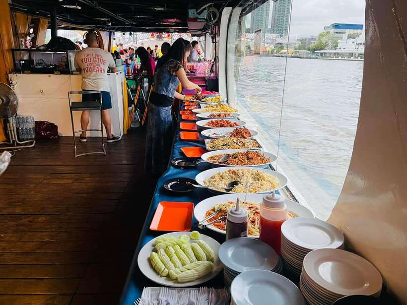 Bangkok: Yodsiam Sightseeing Cruise Snacks & Unlimited Beer - Key highlights in plain terms