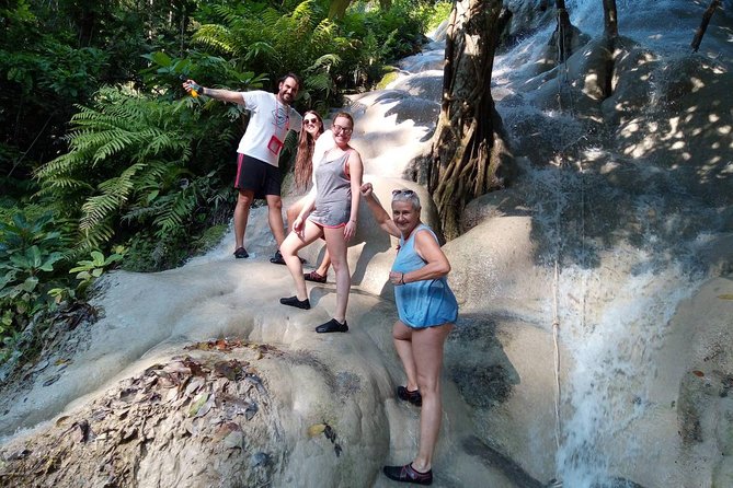 Best of Chiang Mai: Private Tour in a Day - Bua Tong Sticky Waterfall (Nam Phu Chet Si): Climb, Slide, Swim