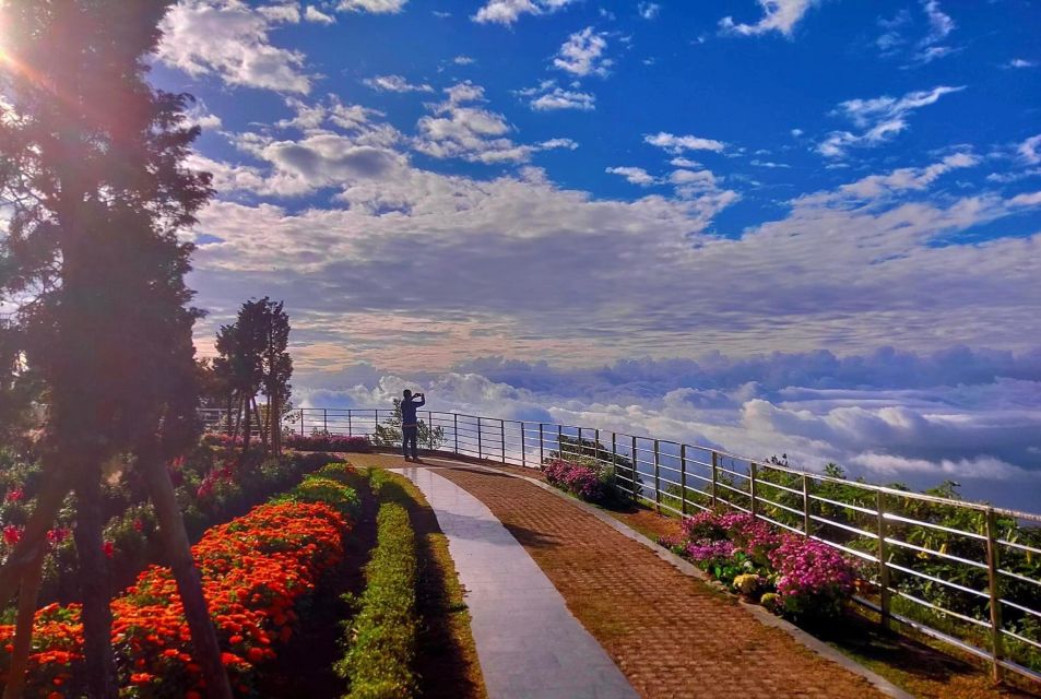 Chang Mai: Doi Inthanon Day Tour w/Waterfalls & Hilltribes - Lunch, Coffee, and the Small-Group Pace
