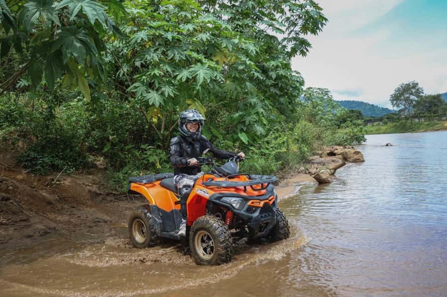 Chiang Mai: 3-Hour ATV Quad Biking Jungle Adventure - What to wear: rocks, mud, rain, and the stuff that saves your day