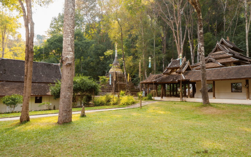 Chiang Mai: Doi Suthep Temple and Waterfall by Songtaew Trio - Who should book this half-day Doi Suthep and waterfall loop