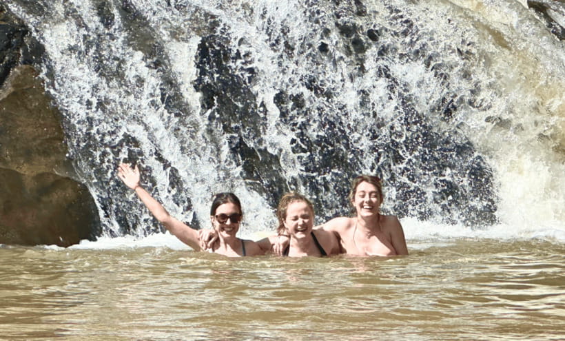 Chiang Mai: Ethical Half Day Elephant Sanctuary & Waterfall - Lunch plus the Thai handmade craft: two ways to keep the memory