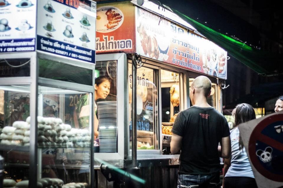 Chiang Mai: Evening Local Street Food Market Tour - Two Food Markets (and Why the Route Works)