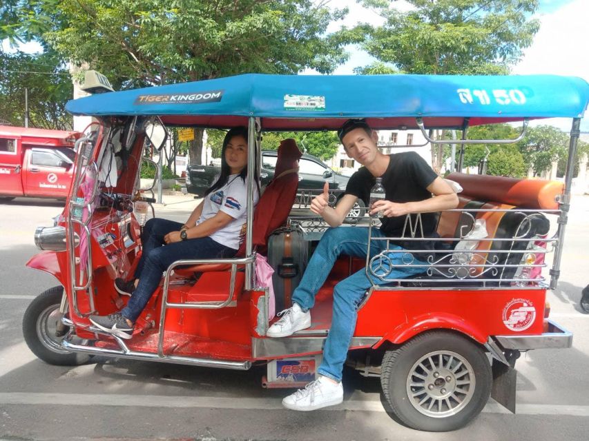 Chiang Mai: Exploration of Old City by Private Tuk-Tuk - Wat Chedi Luang: a 15th-century giant with Emerald Buddha history