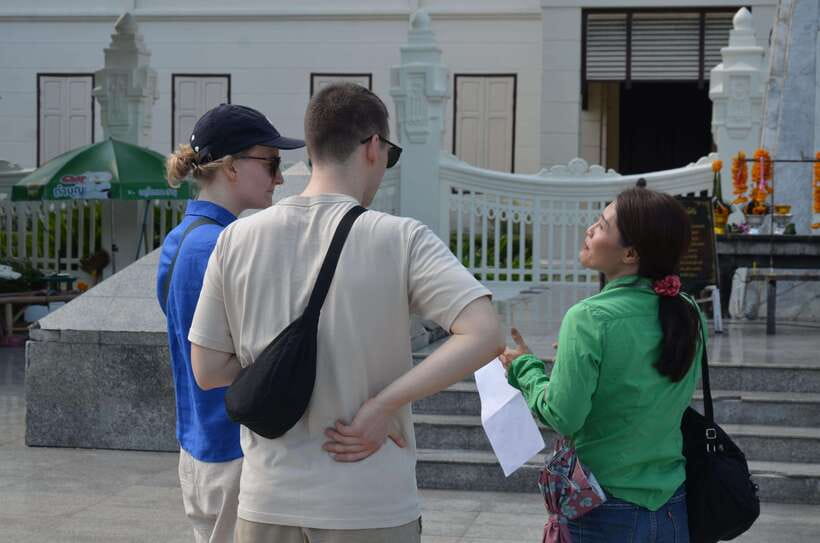 Chiang Mai: Historic Temples and City Guided Walking Tour - Start at Wat Chiang Man: The Oldest Temple Energy First