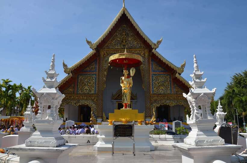 Chiang Mai: Historic Temples and City Guided Walking Tour - Who Should Book This Tour (and Who Should Skip It)