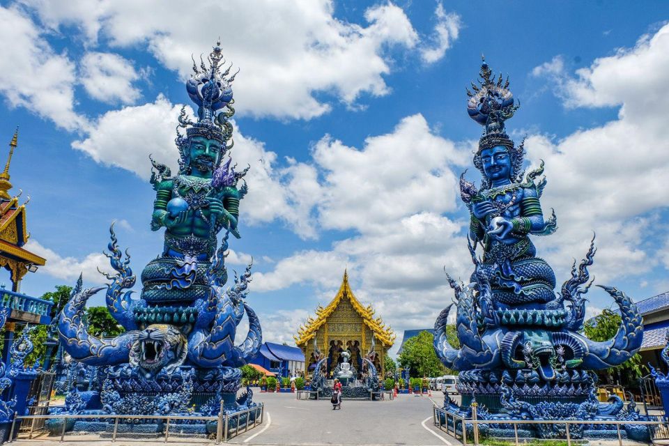 Chiang Mai: Long Neck Village & Chiang Rai’s Iconic Temples - Lunch near the White Temple: Thai buffet beats a basic meal