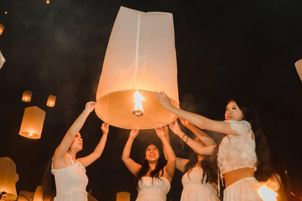 Chiang Mai Sky Lanterns Festival 2025 - Practical Tips That Make the Night Easier (and Safer)