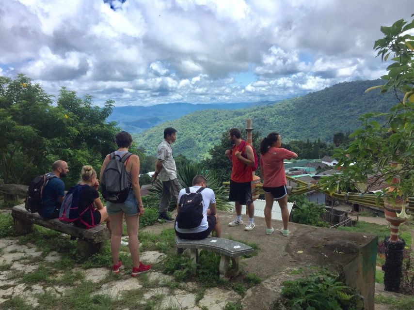 Chiang Mai: Suthep National Park Hiking & DH Mountain Biking - Lunch at the hill-tribe summit: fuel before the downhill