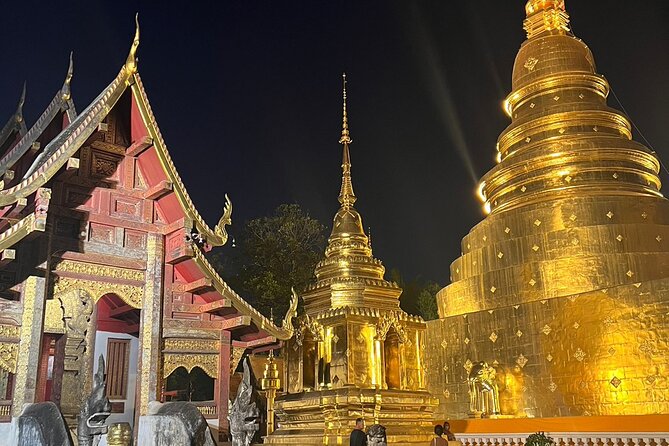 Chiang Mai Temples and Market Tuk-Tuk Evening Night Tour - Wat Lok Molee: A Quieter Temple Stop Outside the Center