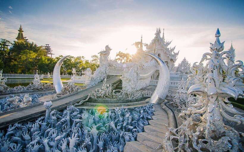 Chiang Mai: White, Blue & Big Buddha Temples in Chiang Rai - Huay Pla Kang Big Buddha: The 25-Meter Guanyin and the View Point