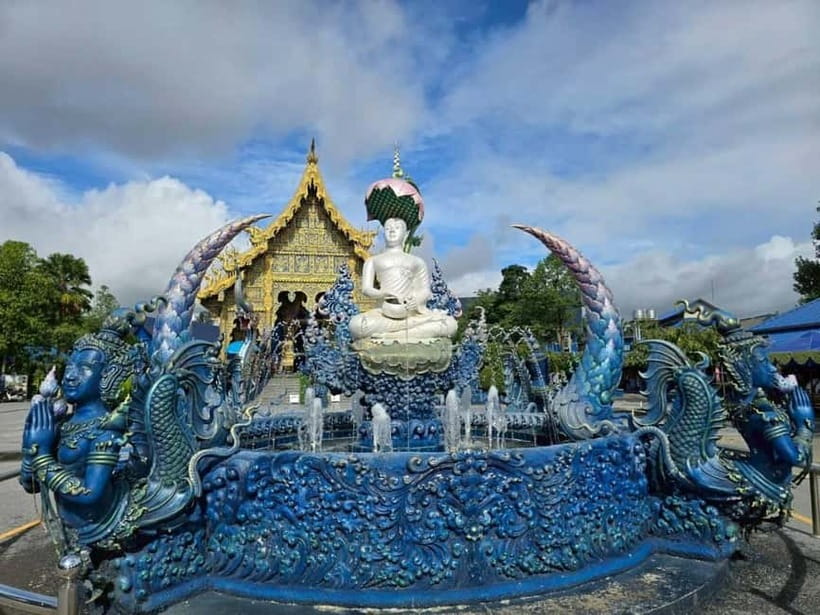 Chiang Rai: Private Tour with Driver and Custom Itinerary - Long Neck Karen village: traditions, brass rings, and respectful questions