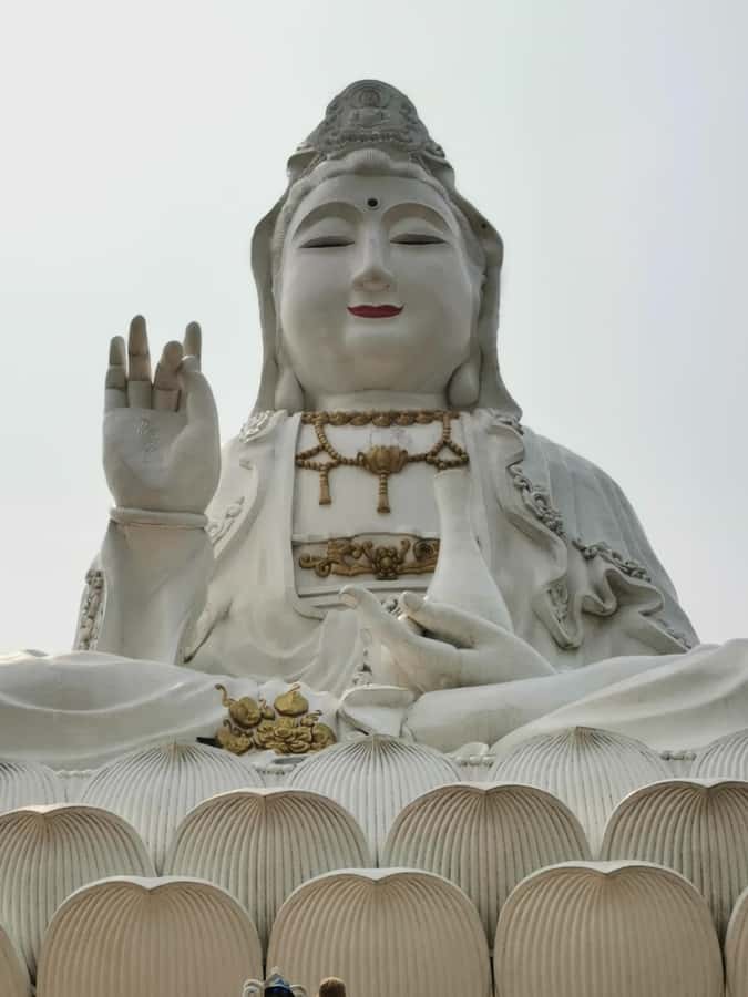 Chiang Rai White, Blue, Red 3 Temples Tour - Huay Pla Kang (Red Temple): Nine Floors, Twelve Surrounding Structures, and a Giant Buddha
