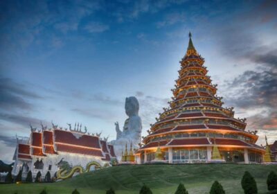 Chiang Rai: White, Blue, Red Temples, Long Neck Tour - Long Neck Karen Village: culture time and souvenirs