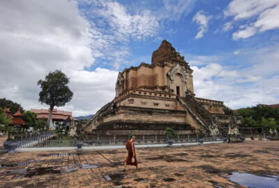 Chiangmai: Temple And City Walking Tour With Ex-Monk - Value Check: What $15 Covers, and What Adds Up on Site